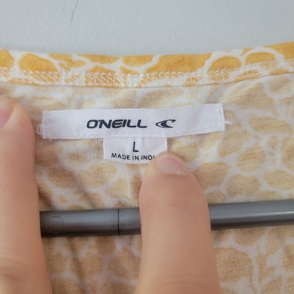 O'neill Yellow Floral White Crop Top Size Large - Picture 3 of 4